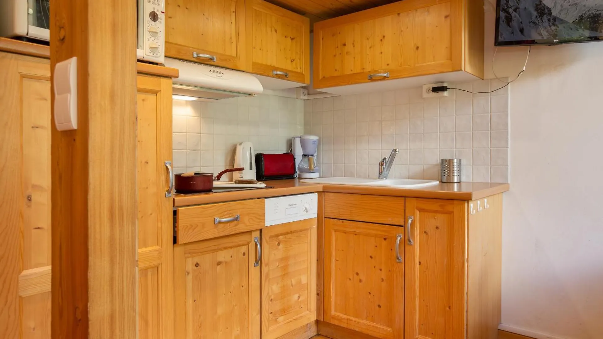 Apartment Residence Grand Roc - Ancolies 220 - Happy Rentals Chamonix